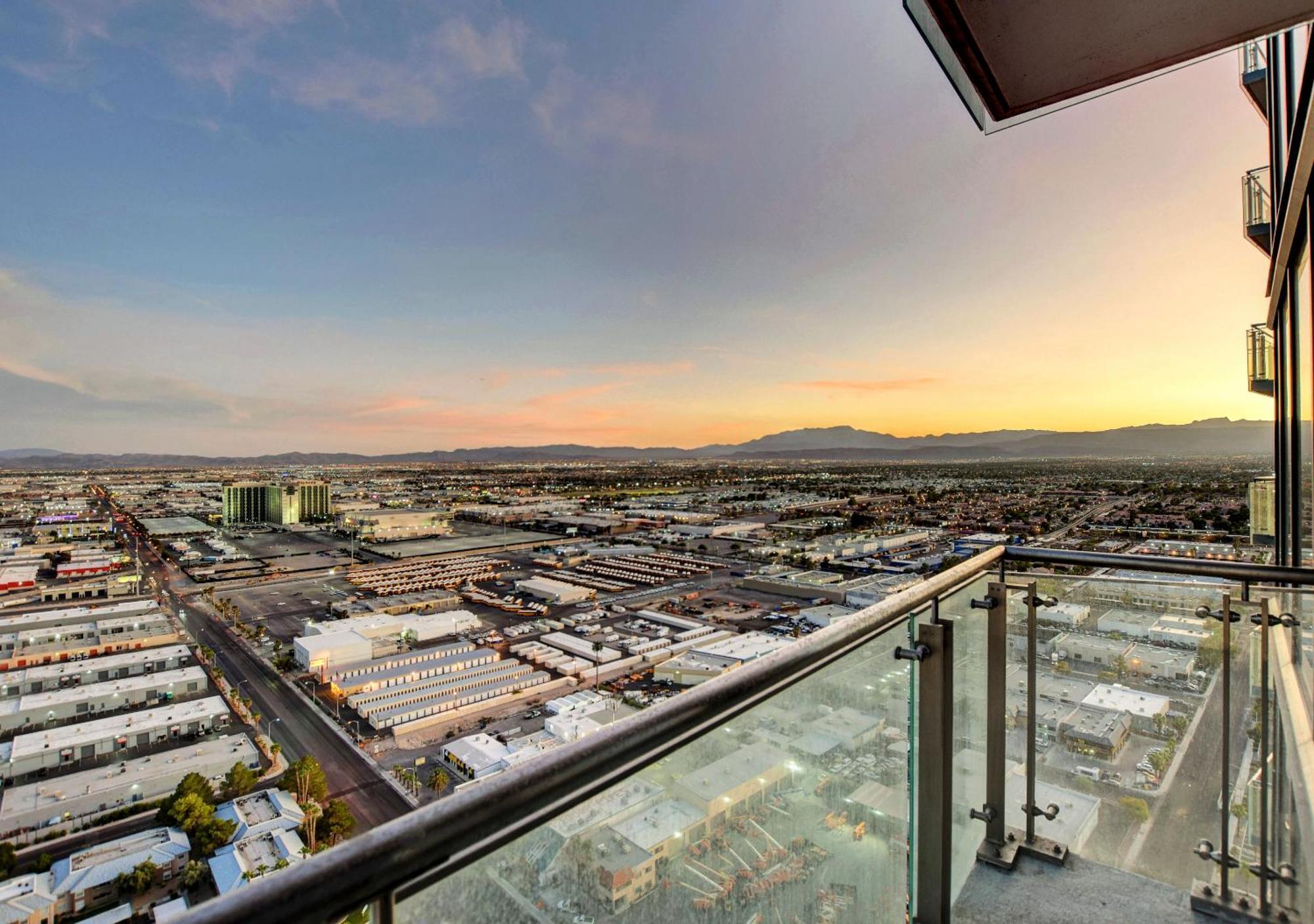 Stripviewsuites Two-Bedroom Con-Joined Exclusive Condo Las Vegas Ruang foto